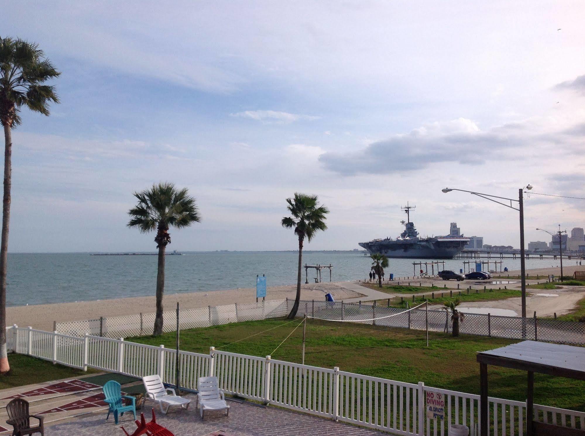 Sea Shell Inn On The Beach Корпус-Кристи Экстерьер фото